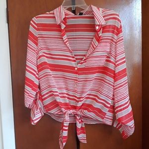Forever 21 button down shirt size m